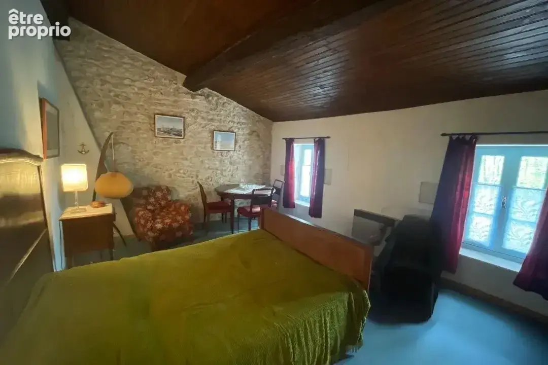Maison de caractère avec  6 chambres, piscine et bel espace extérieur - photo 10