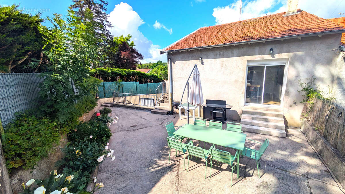 Maison à FONTENOY-SUR-MOSELLE