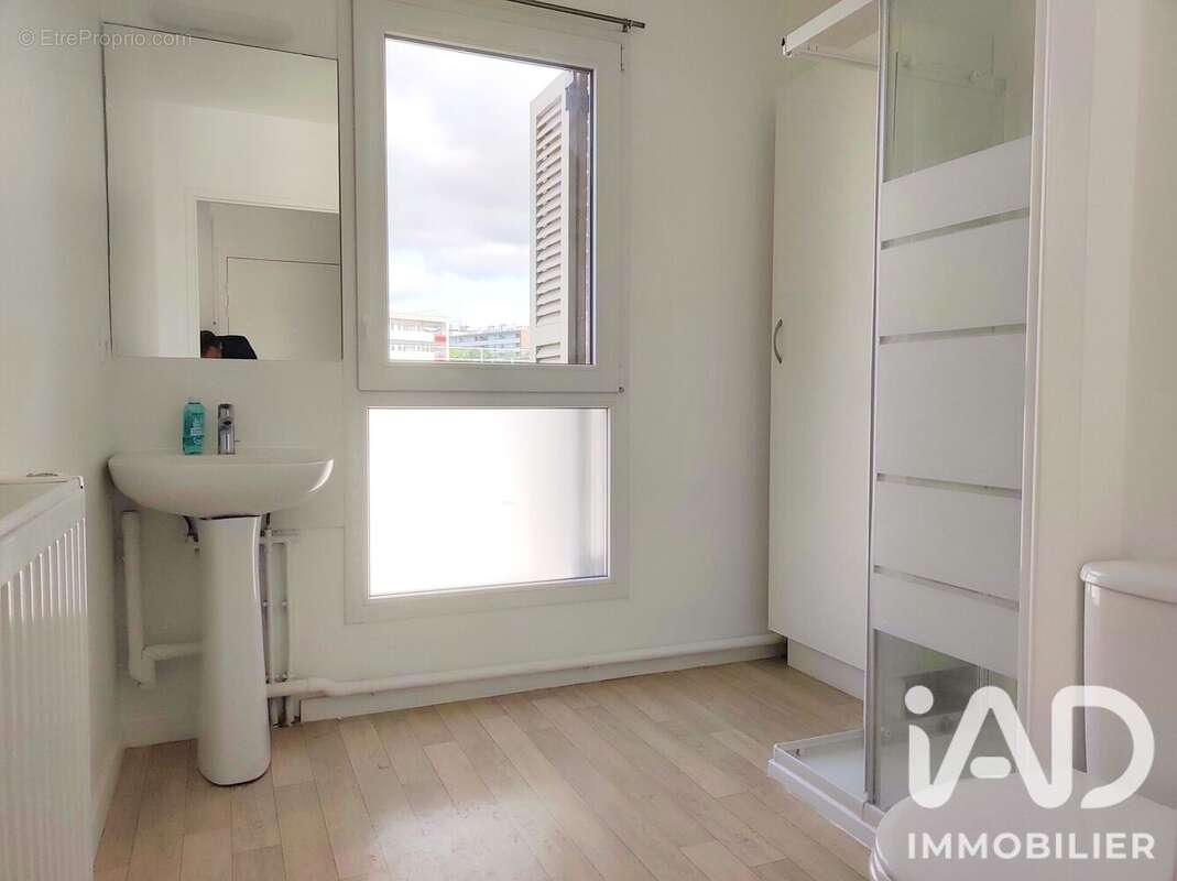 Appartement 30 m² à Villiers-Le-Bel  - photo 5