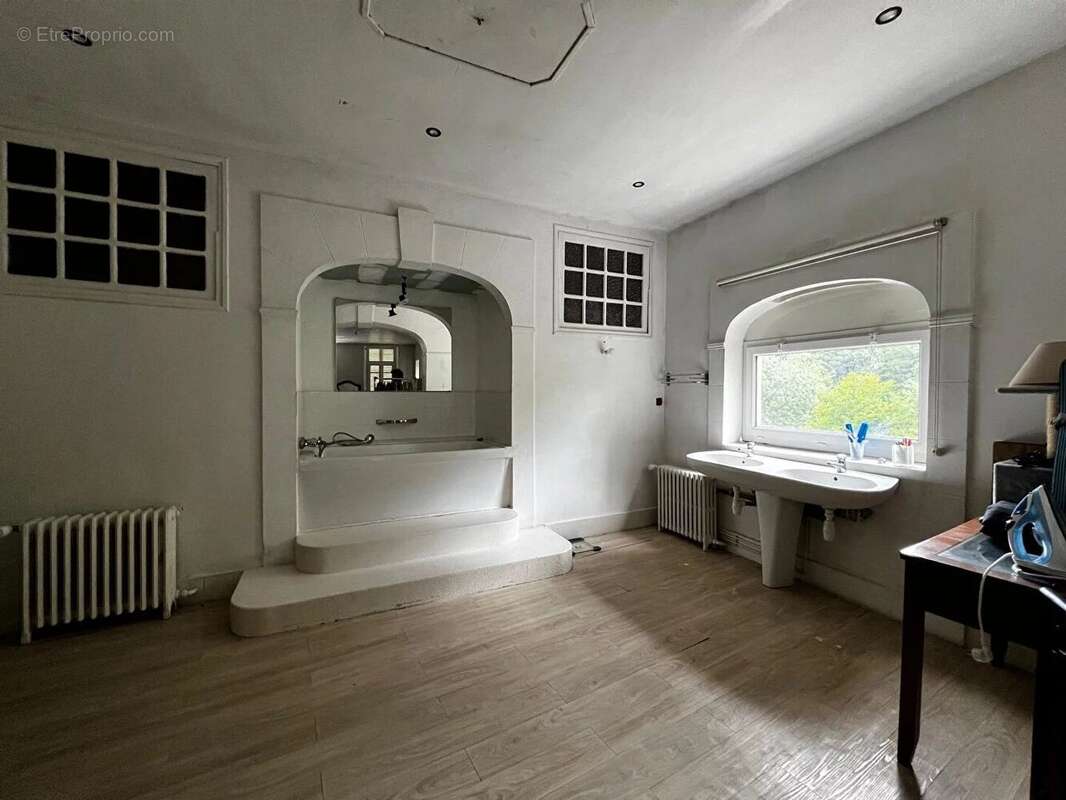 Maison à BOURRON-MARLOTTE