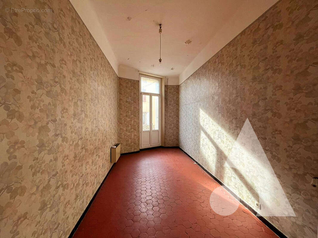 Appartement à SALERNES