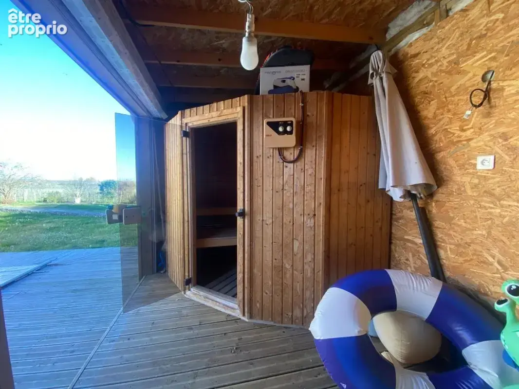 Maison familiale 4 chambres, avec piscine, dépendance, et vue dégagée - photo 14