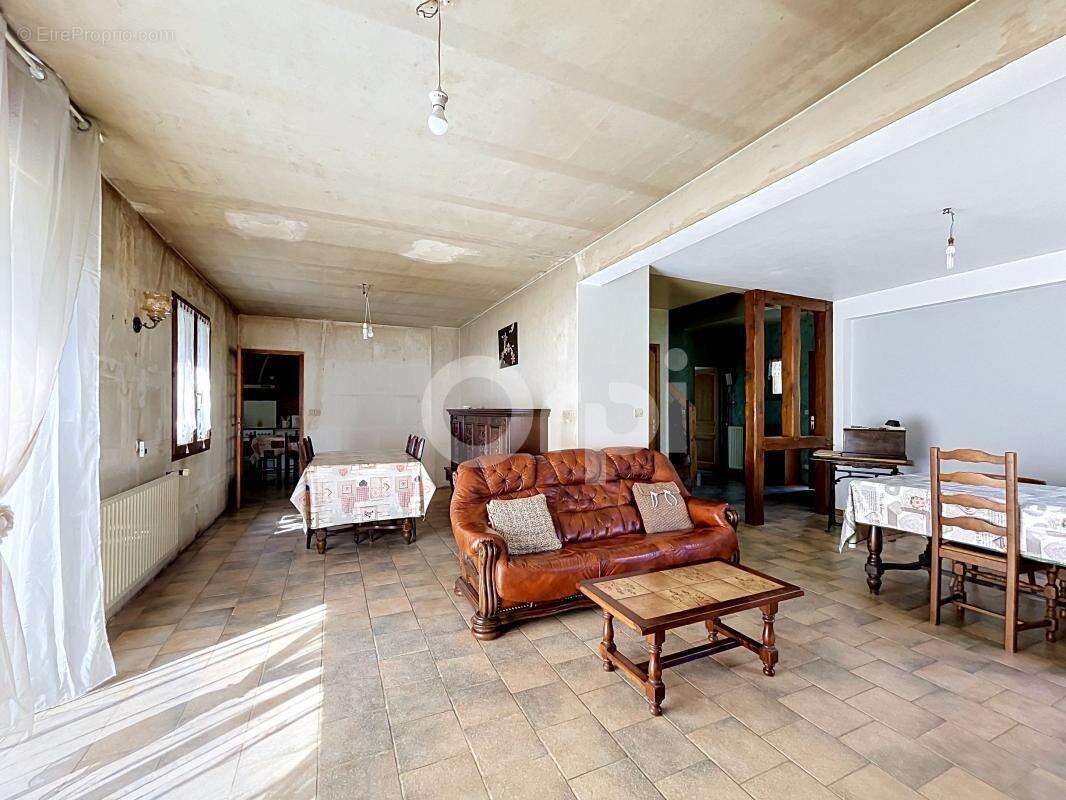 Maison à AGNETZ