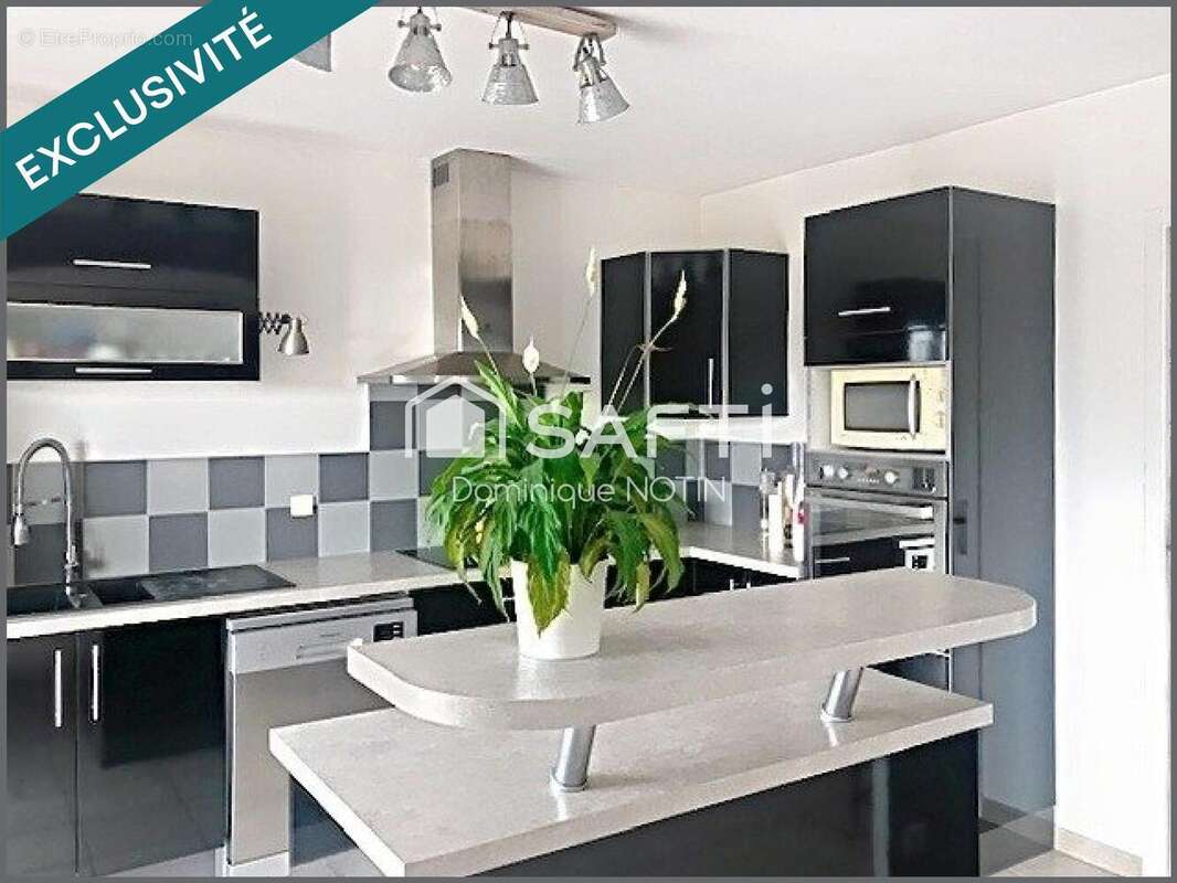 Photo 6 - Maison à VAUX-EN-BEAUJOLAIS