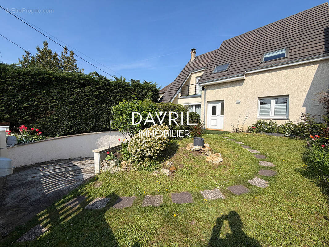 Maison à CONFLANS-SAINTE-HONORINE