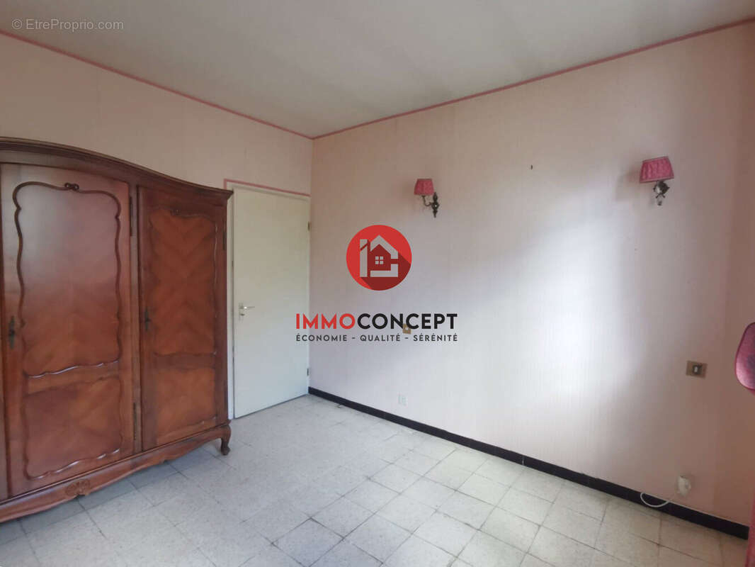 Maison à BAGNOLS-SUR-CEZE