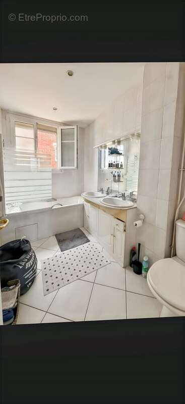 Appartement à BOIS-COLOMBES