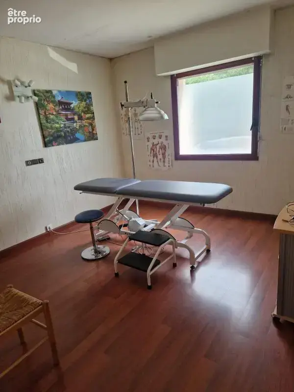 PLOUARZEL : Local Commercial libre d'occupant - photo 8