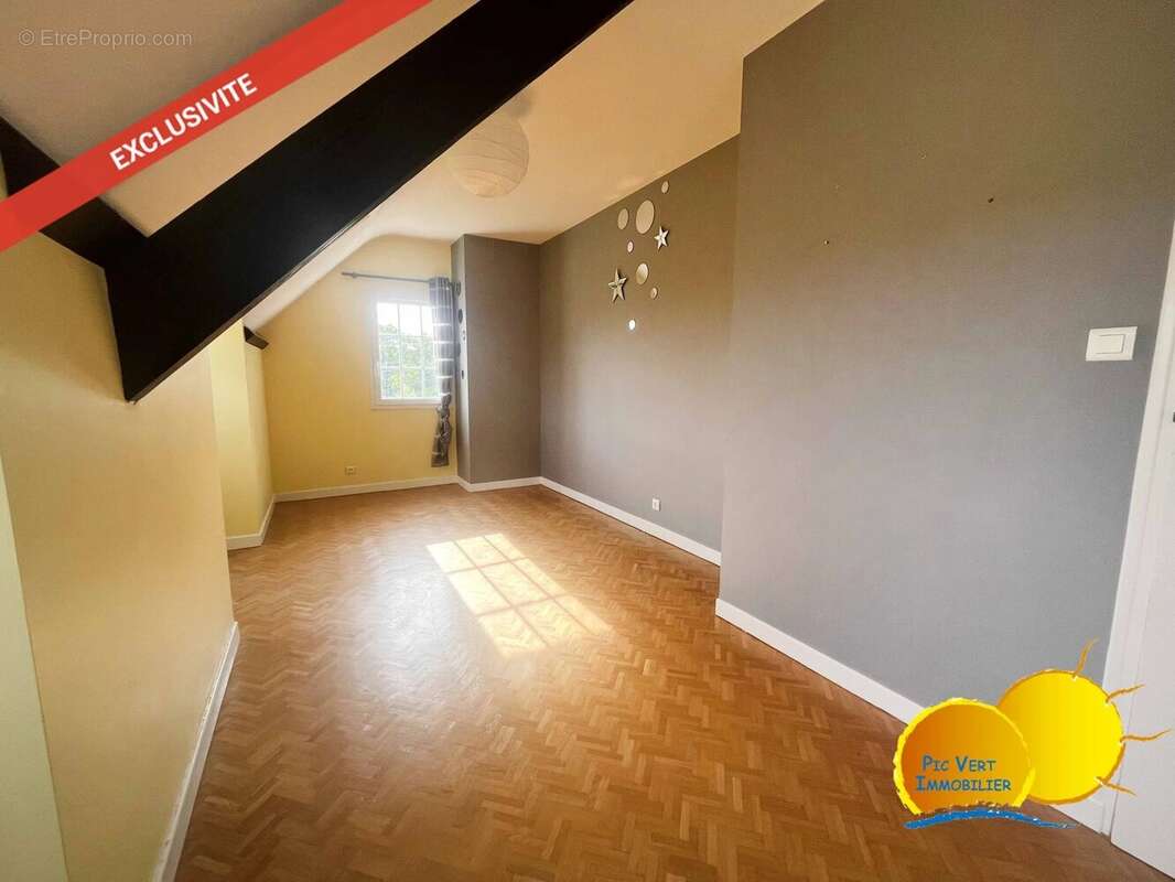 Maison à SAINTE-MARIE-SUR-OUCHE