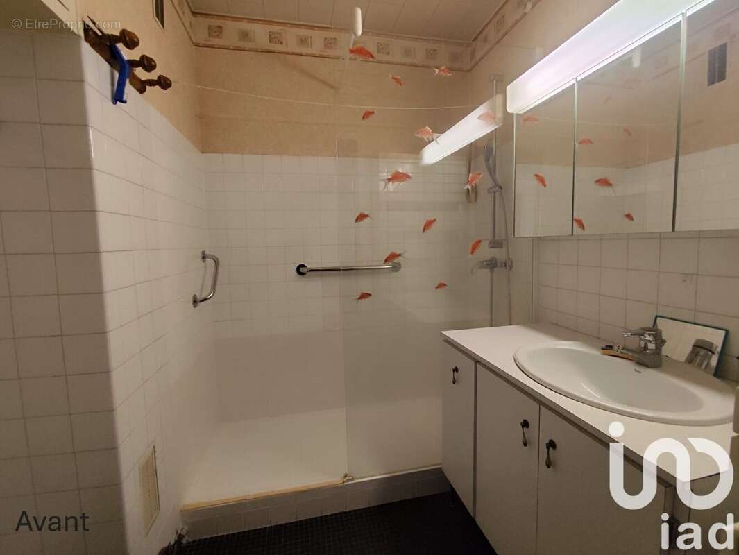 Photo 8 - Appartement à LIVRY-GARGAN