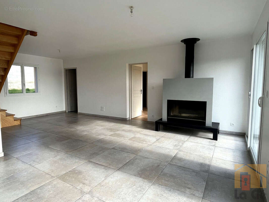 Maison à COLAYRAC-SAINT-CIRQ