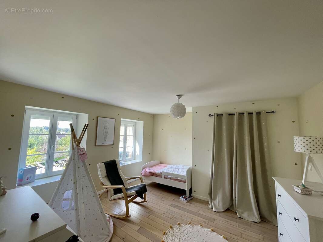 Maison à CHARLEVILLE-MEZIERES