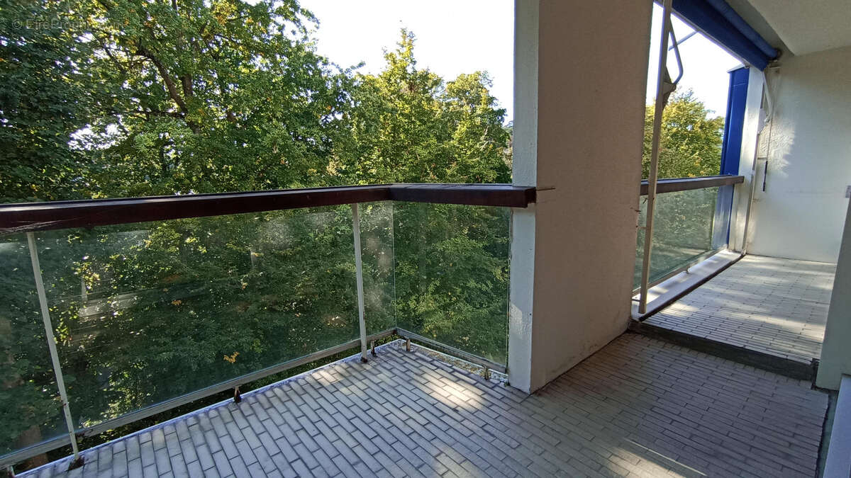 Appartement à VILLE-D&#039;AVRAY