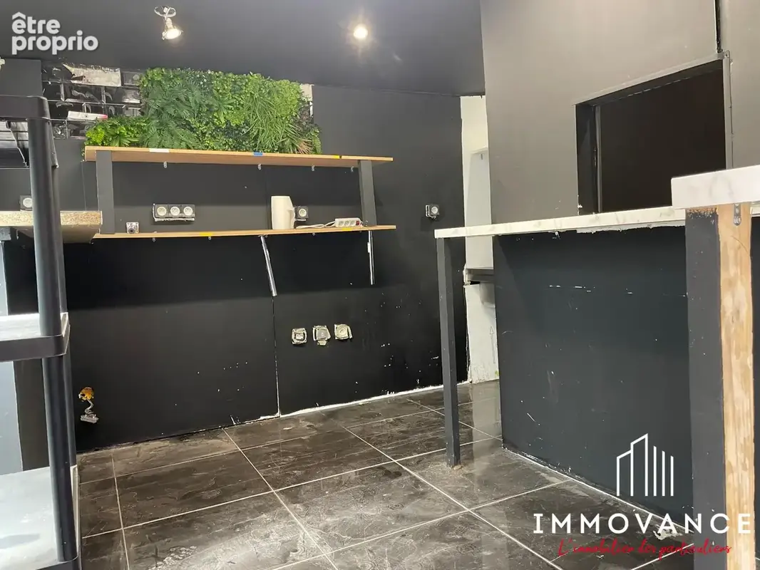 Commerce 90 m² à Montpellier  - photo 6