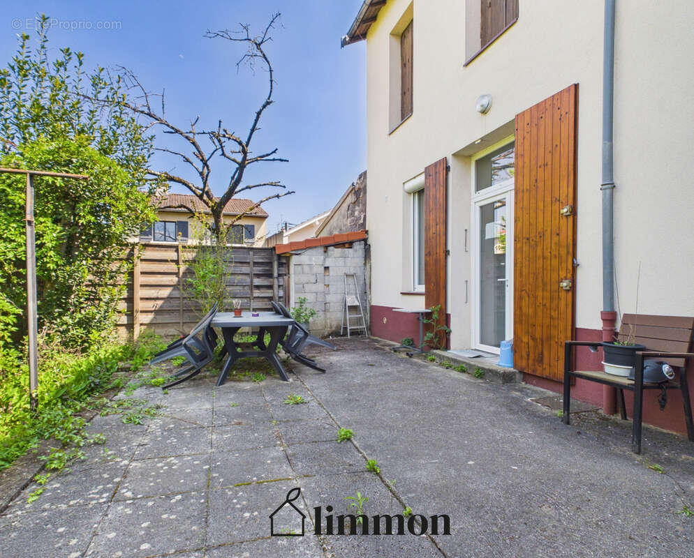 Appartement à VILLEURBANNE