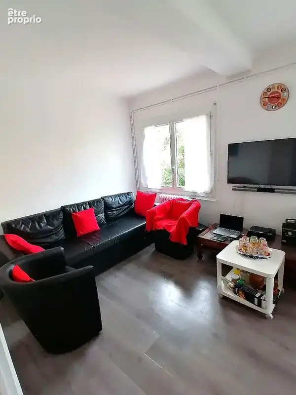 Mpt Gare FF4  68m² +Balcon 2.25m²+ Cave - photo 9