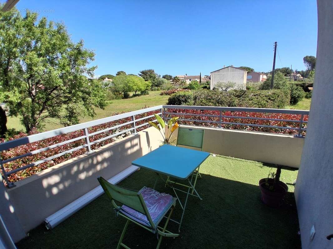Appartement à SIX-FOURS-LES-PLAGES