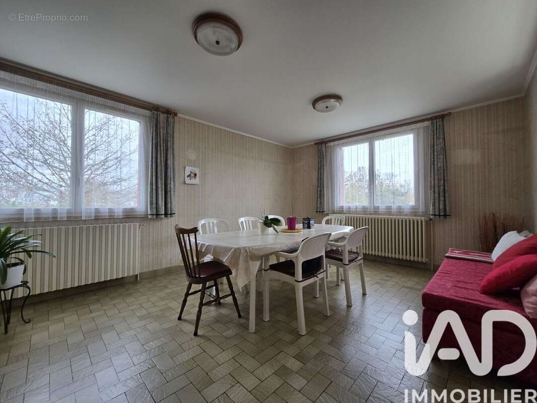 Photo 8 - Maison à THOUARS