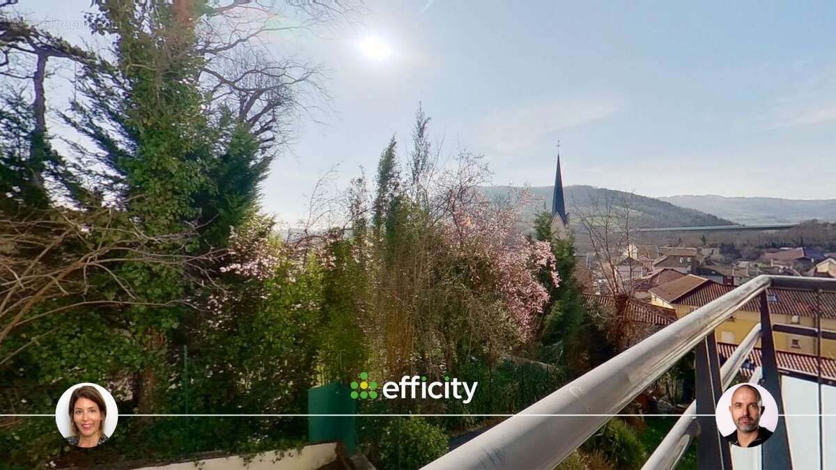 Appartement à PONTCHARRA-SUR-TURDINE