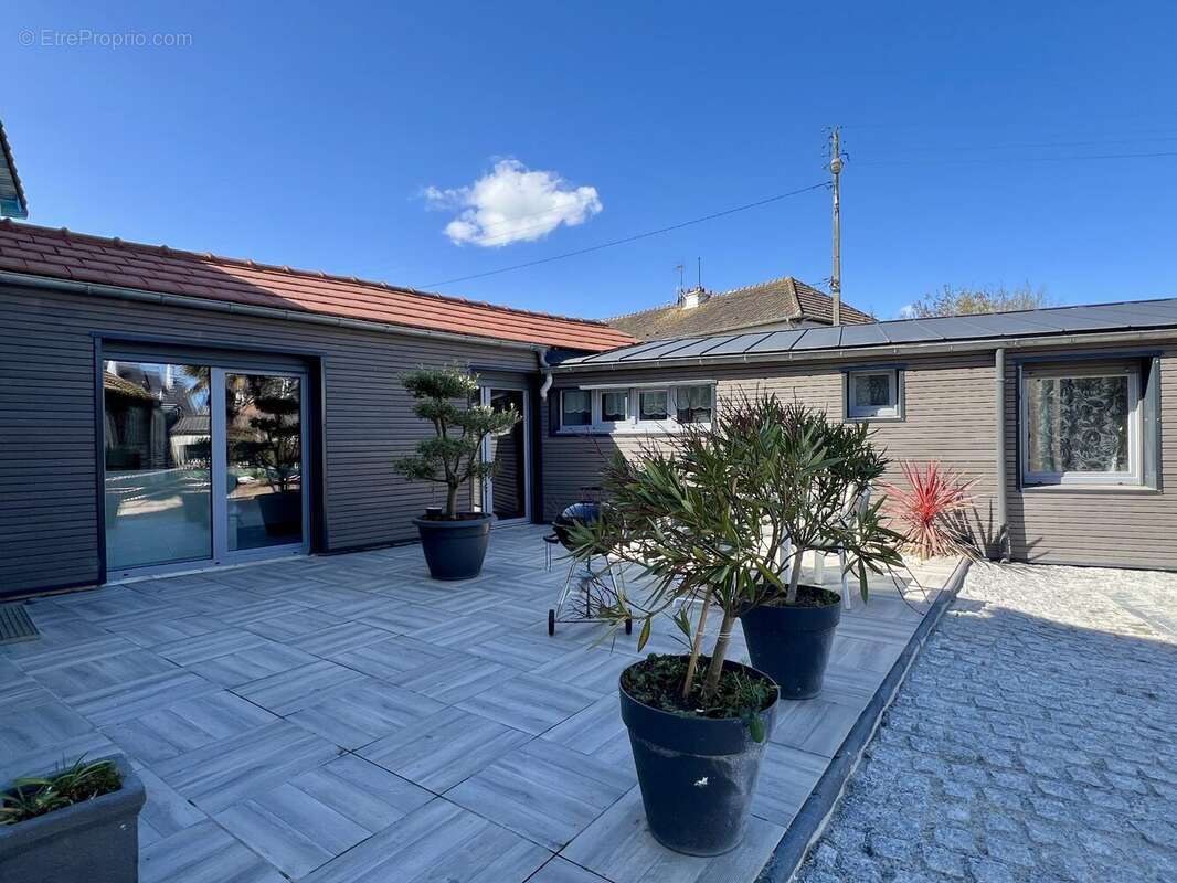 Maison à LUC-SUR-MER