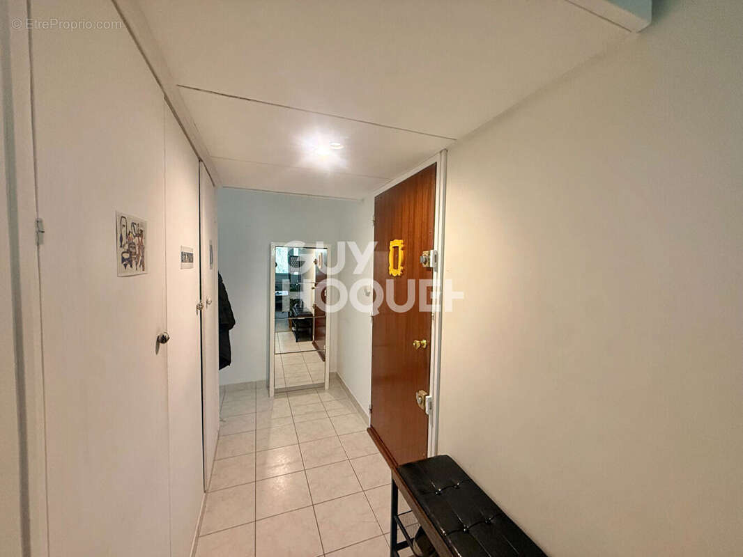 Appartement à L'HAY-LES-ROSES