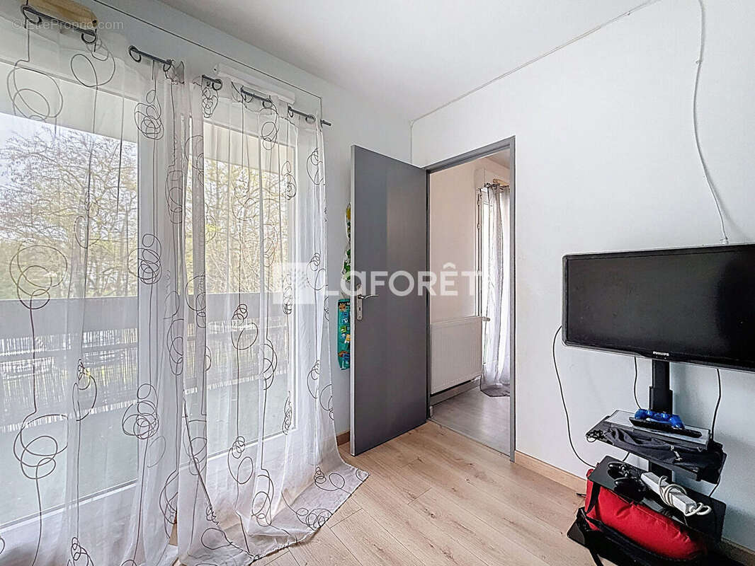 Appartement à SAINT-GERMAIN-LES-CORBEIL