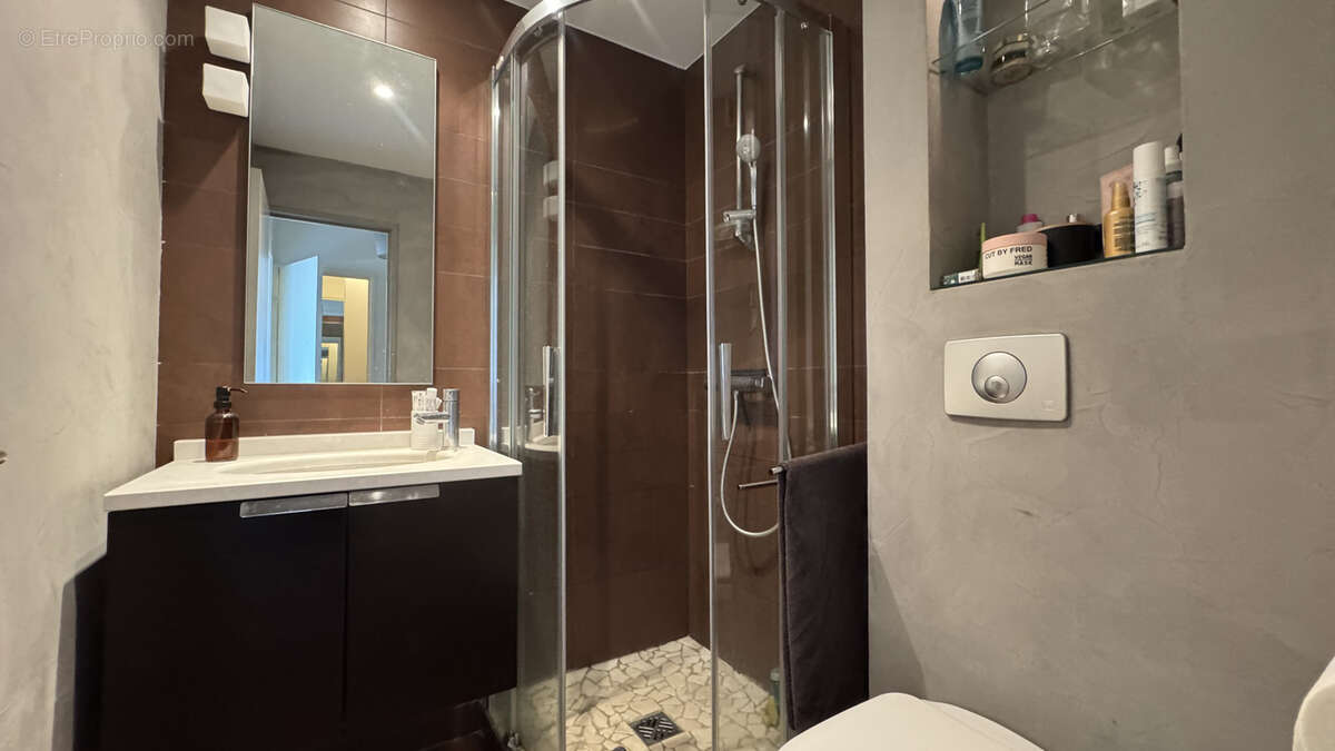 Appartement à AIX-LES-BAINS