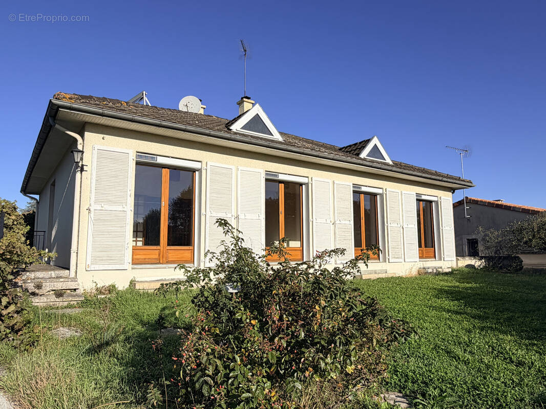 Maison à CHASSENEUIL-DU-POITOU