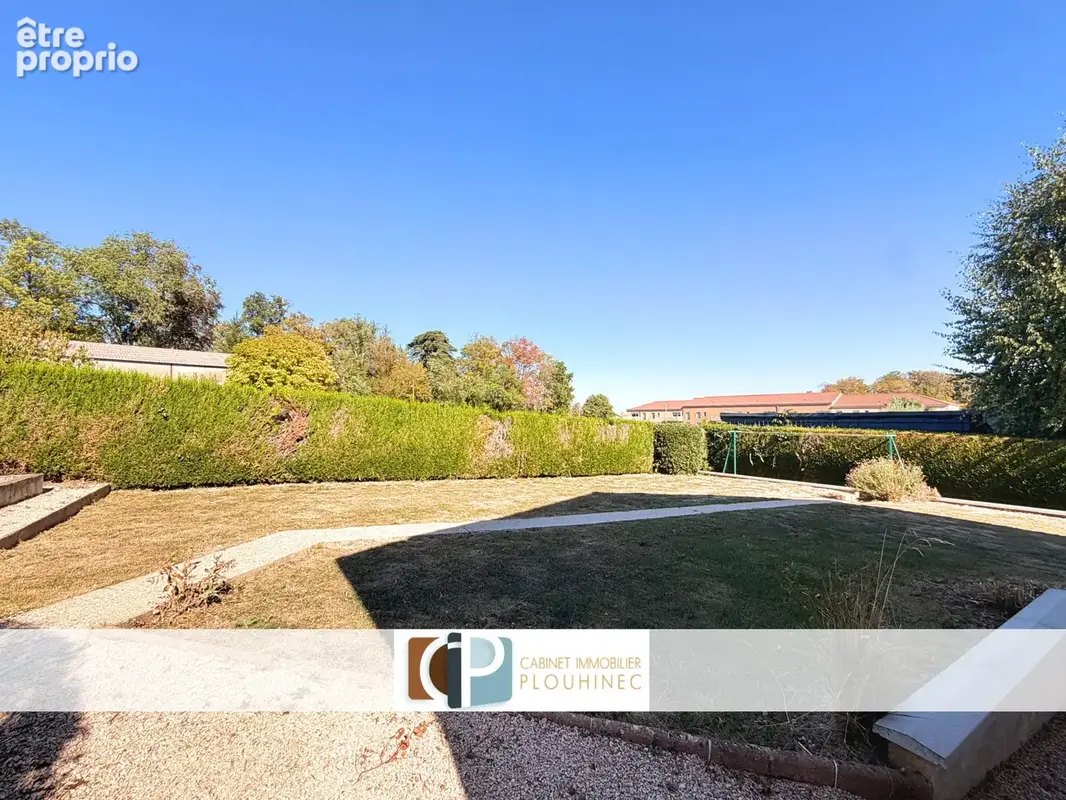 HURIGNY   Maison familiale au calme avec de beaux volumes. - photo 25