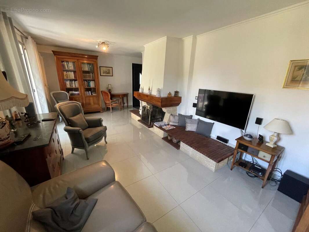 Maison à COURTRY