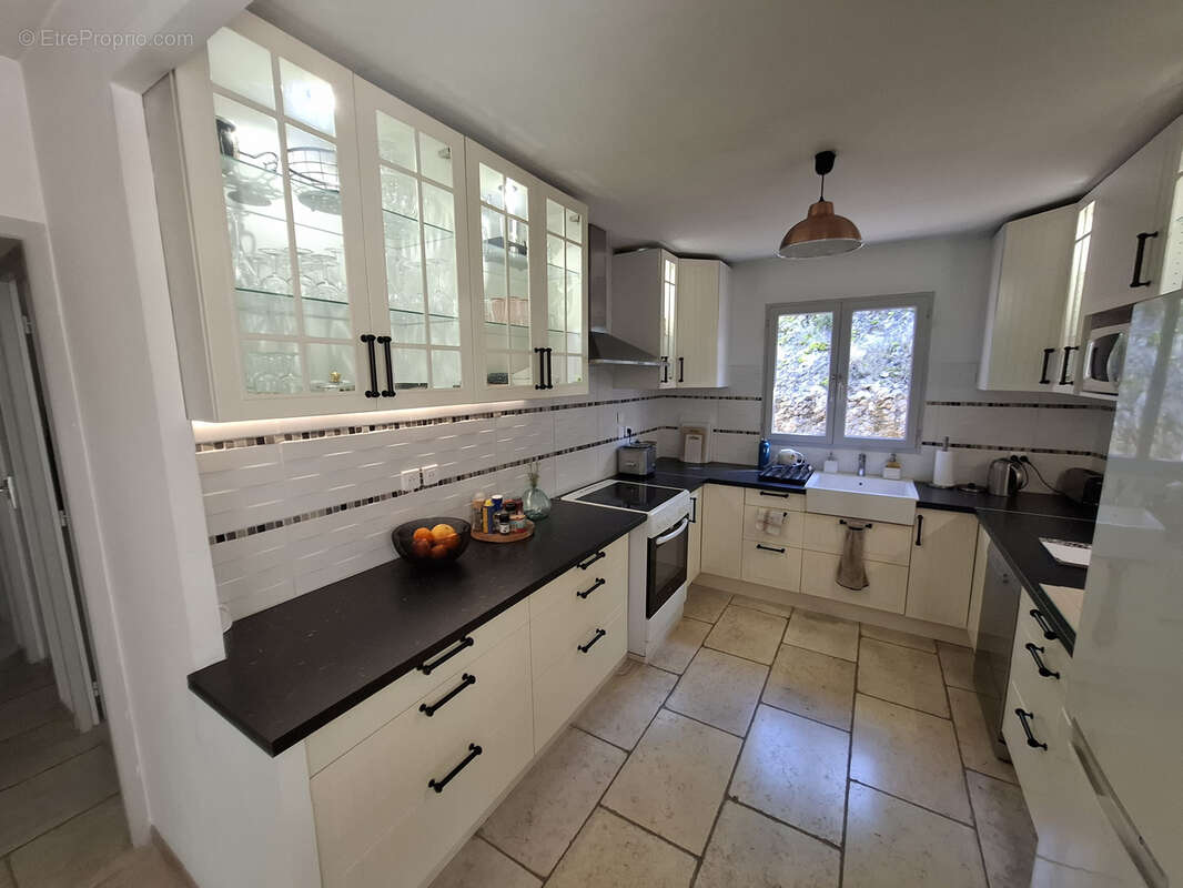 Maison à SAINT-ETIENNE-DU-GRES