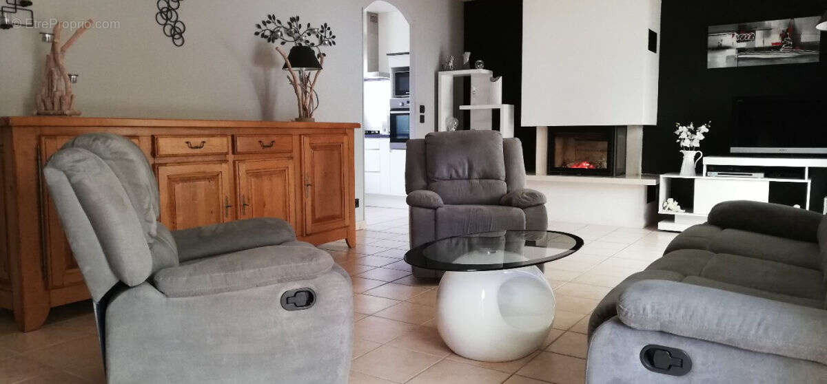 Maison à MOULES-ET-BAUCELS