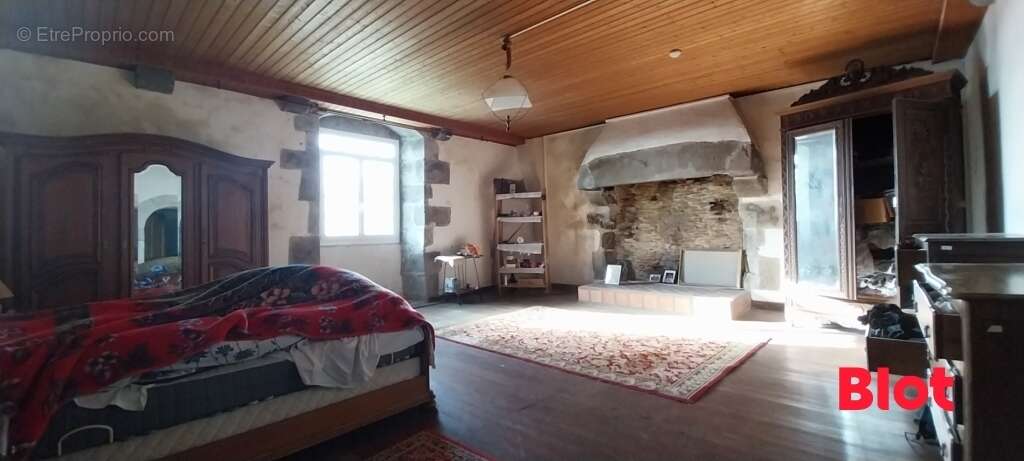 Maison à SAINT-RENAN