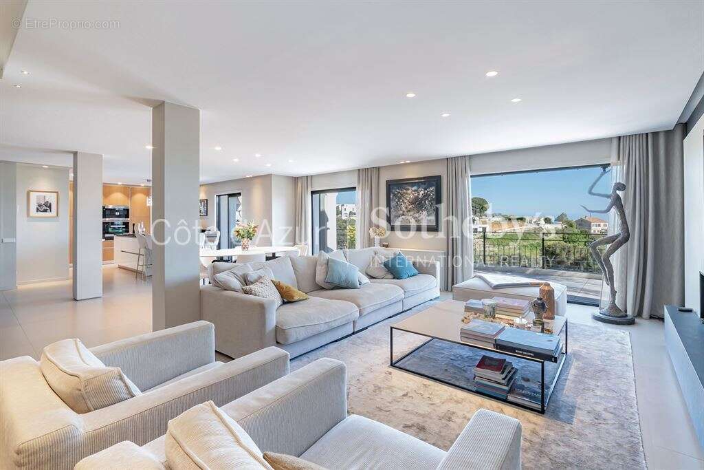 Cagnes-sur-Mer, villa vue mer au sein d'un domaine privé, piscine, proche Nice aéroport - photo 7
