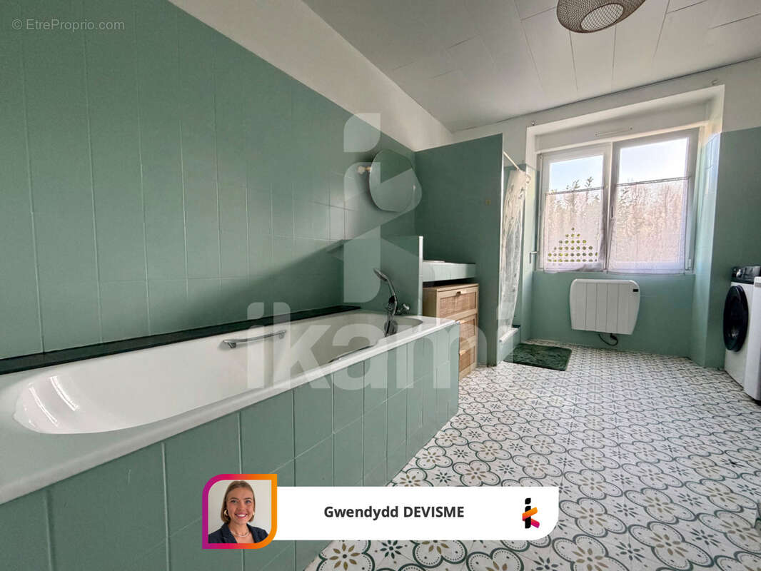 Maison à PLONEOUR-LANVERN