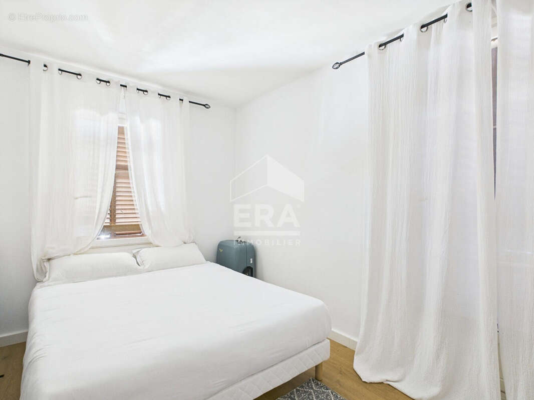 Appartement 75m² en plein centre de saint-florent - photo 7