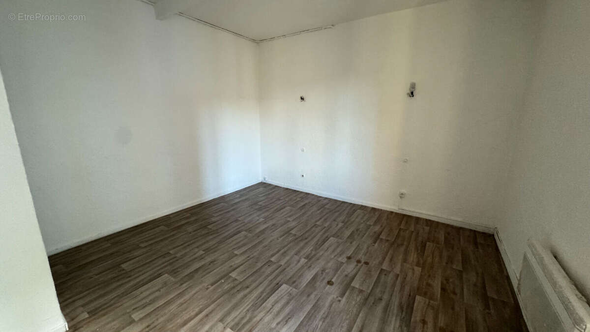 Appartement à LE PONTET