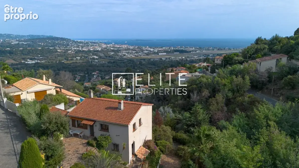 Photo Maison à Mandelieu-La-Napoule au prix de 603 000€