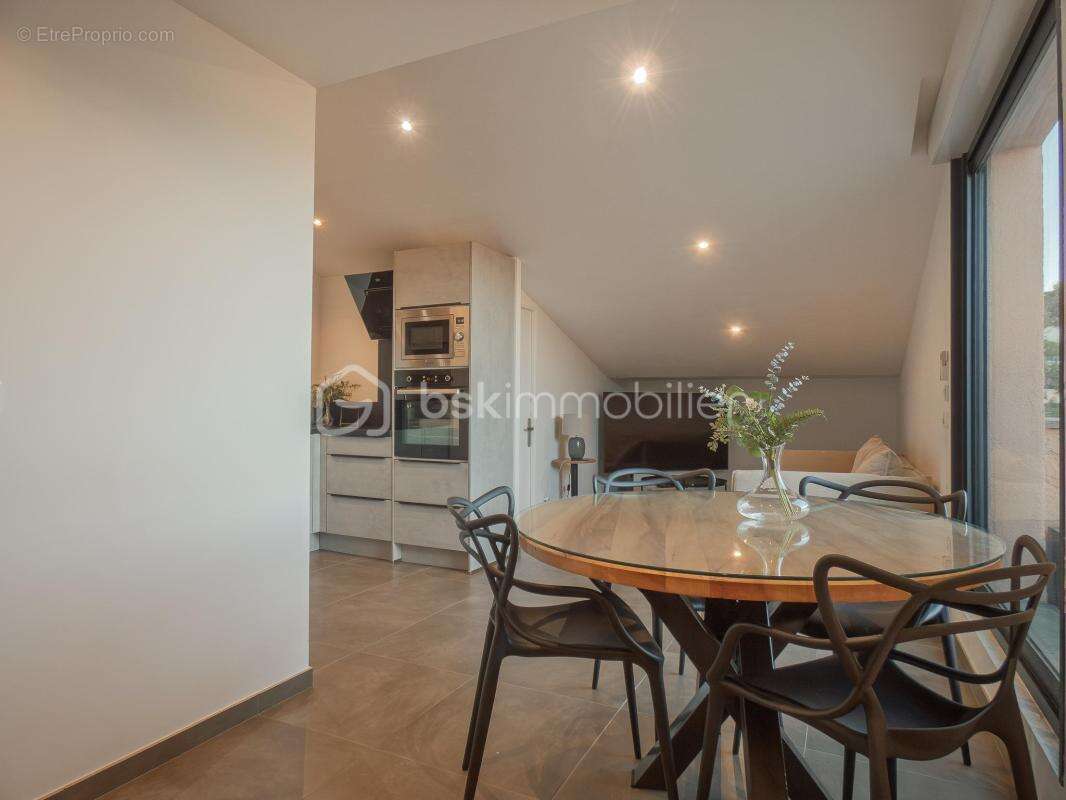Appartement à SAINT-RAPHAEL