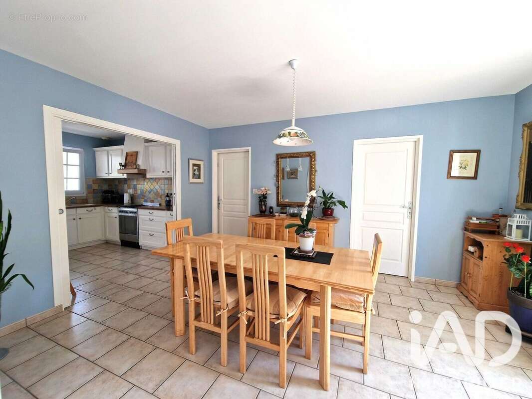 Photo 4 - Maison à SAINT-JULIEN-DES-LANDES