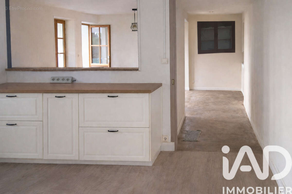 Maison 98 m² à Le Pegue  - photo 4