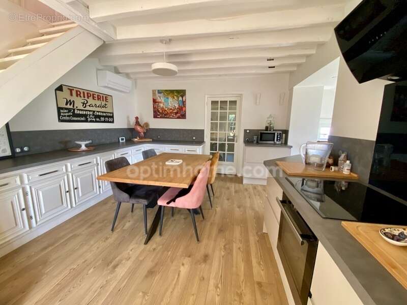 Maison à SAINT-JUST-EN-BRIE