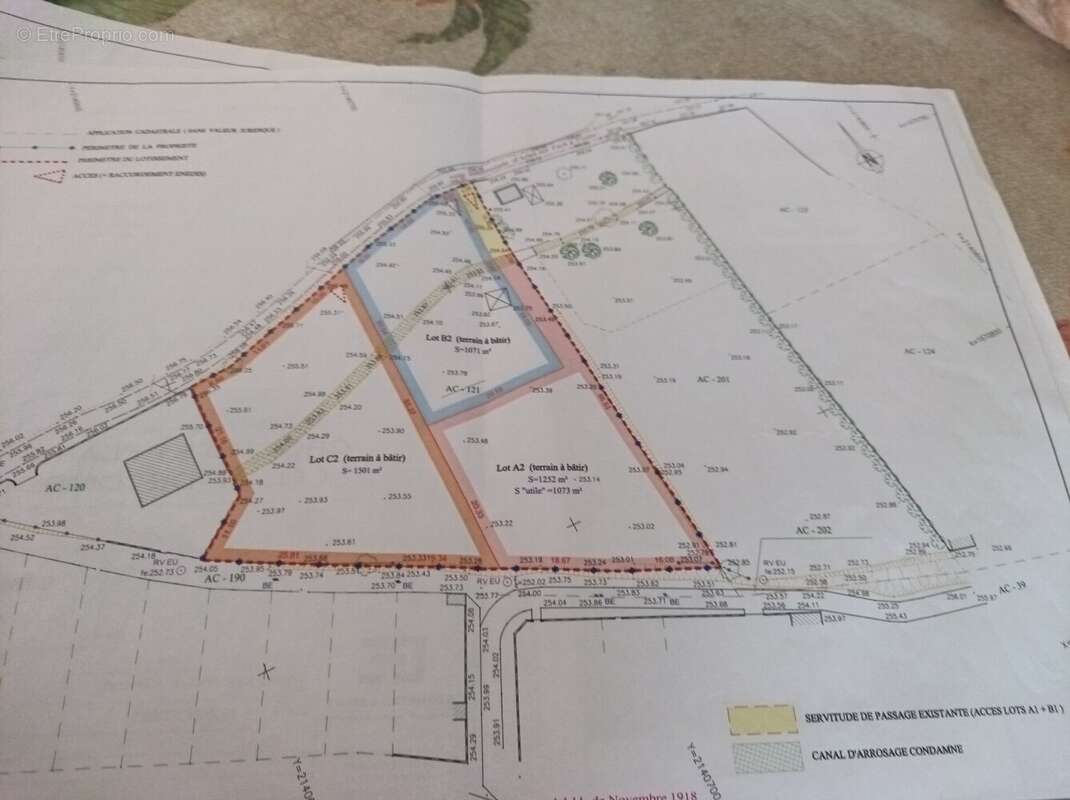 Terrain à ARLES-SUR-TECH