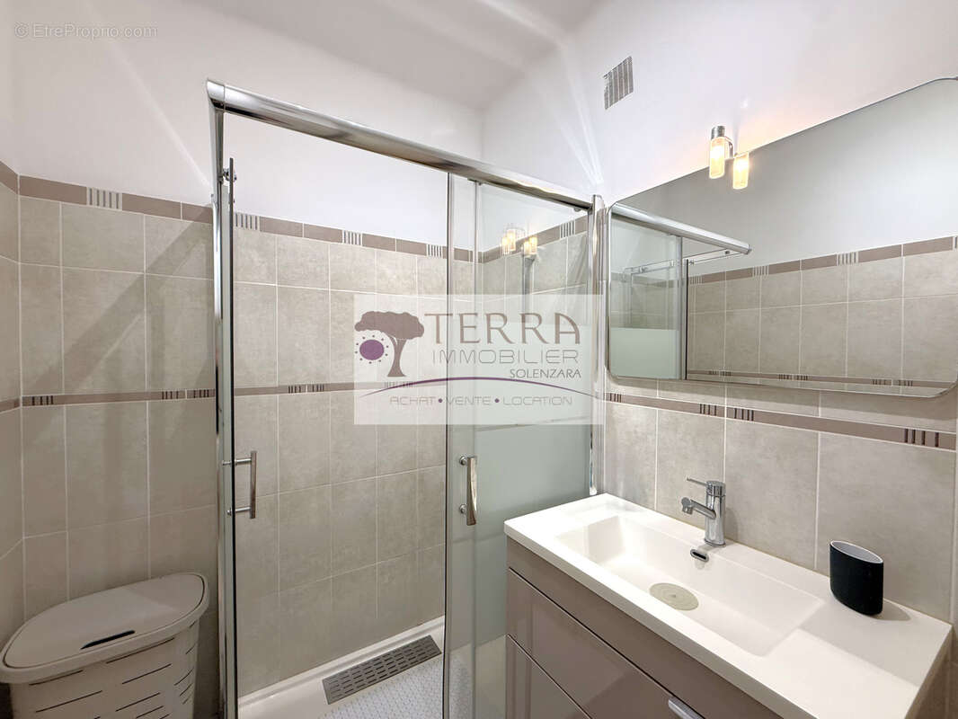 Appartement T3 vue mer de 76 m2 - SOLENZARA - photo 8