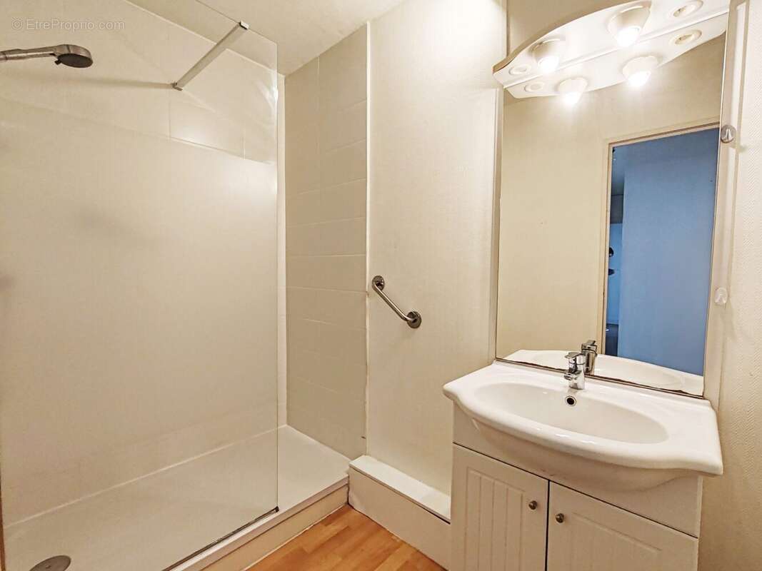 Appartement 79 m² à Angers  - photo 9