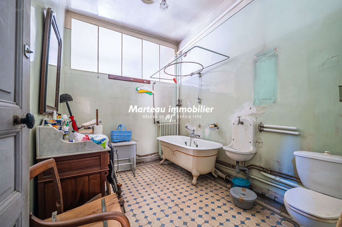 Maison à SILLE-LE-GUILLAUME