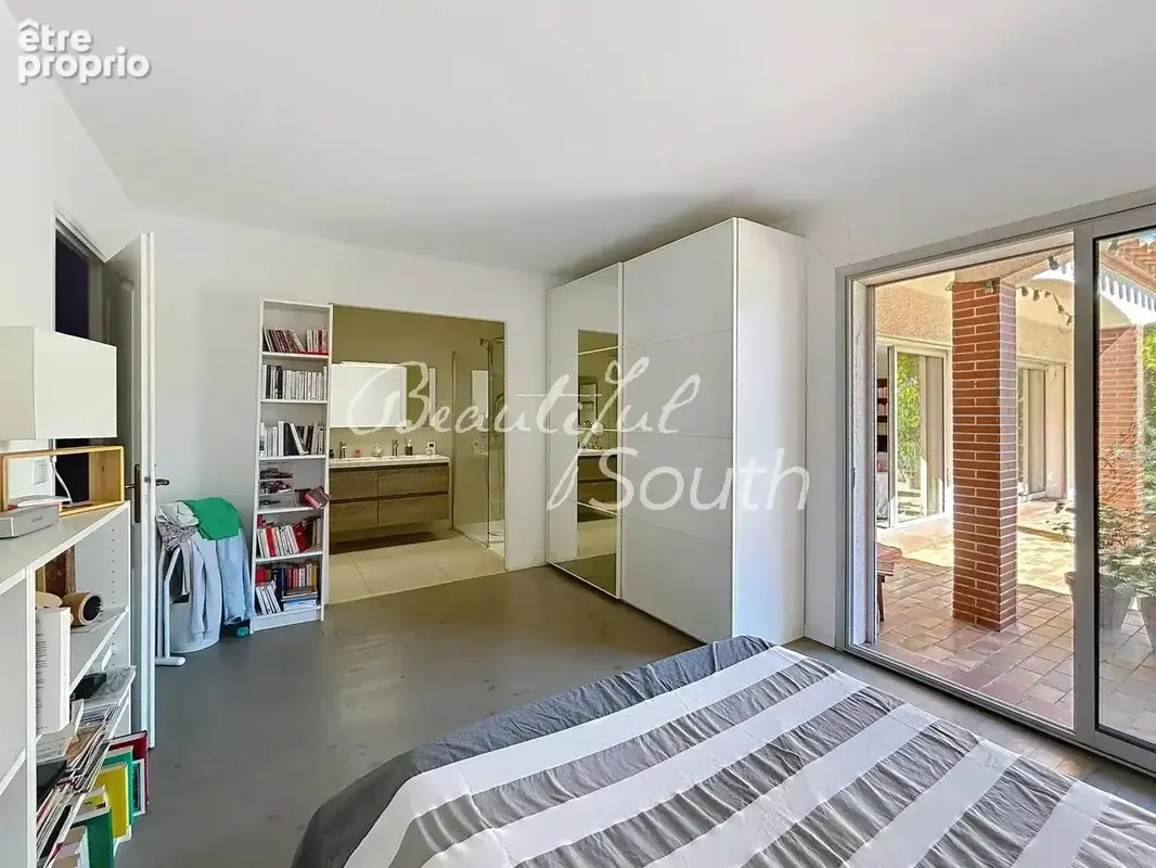 Maison de plain pied à Perpignan avec piscine et confort moderne - photo 11