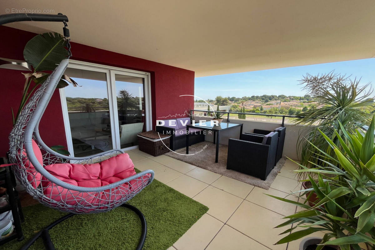 Appartement à SAINT-BRES