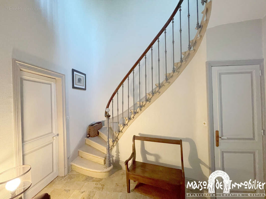 Maison à COGNAC