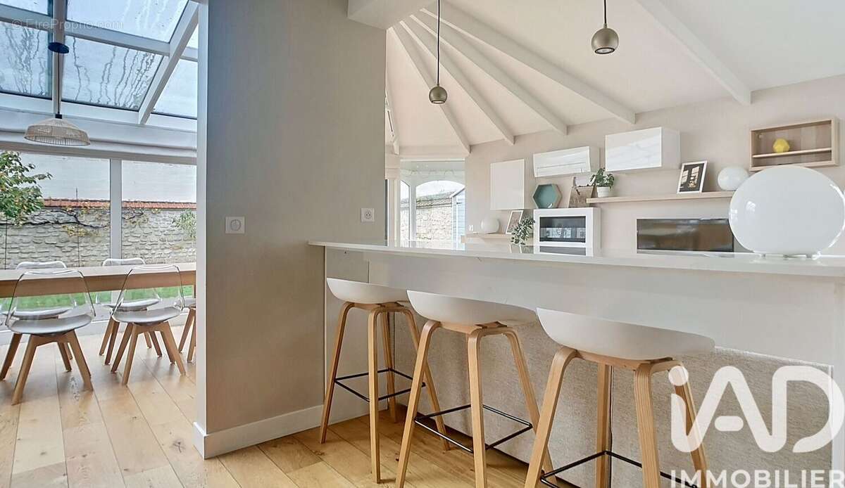 Photo 6 - Maison à NANTERRE